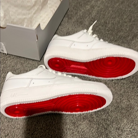 NWT Nike Air Force 1 Red bottoms custom made Low top Sneakers SZ 8 - Picture 4 of 8